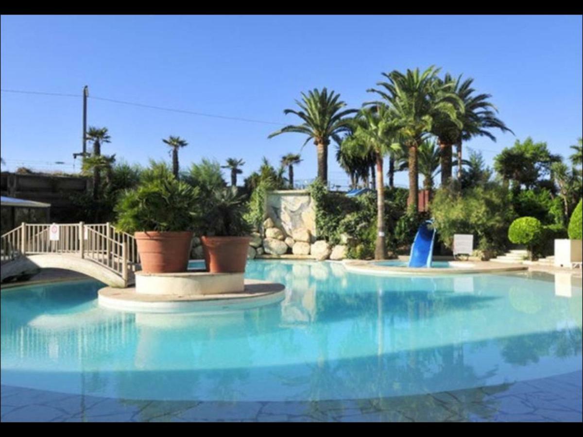 Cannes Vue Mer Exterior photo
